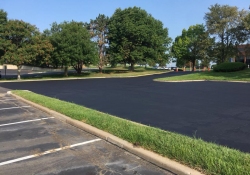 olathe-outdoor-asphalt-huston-contstruction