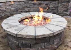 olathe-outdoor-fireplace-firepit-huston-contstruction