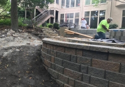 olathe-outdoor-retaining wall-huston-contstruction